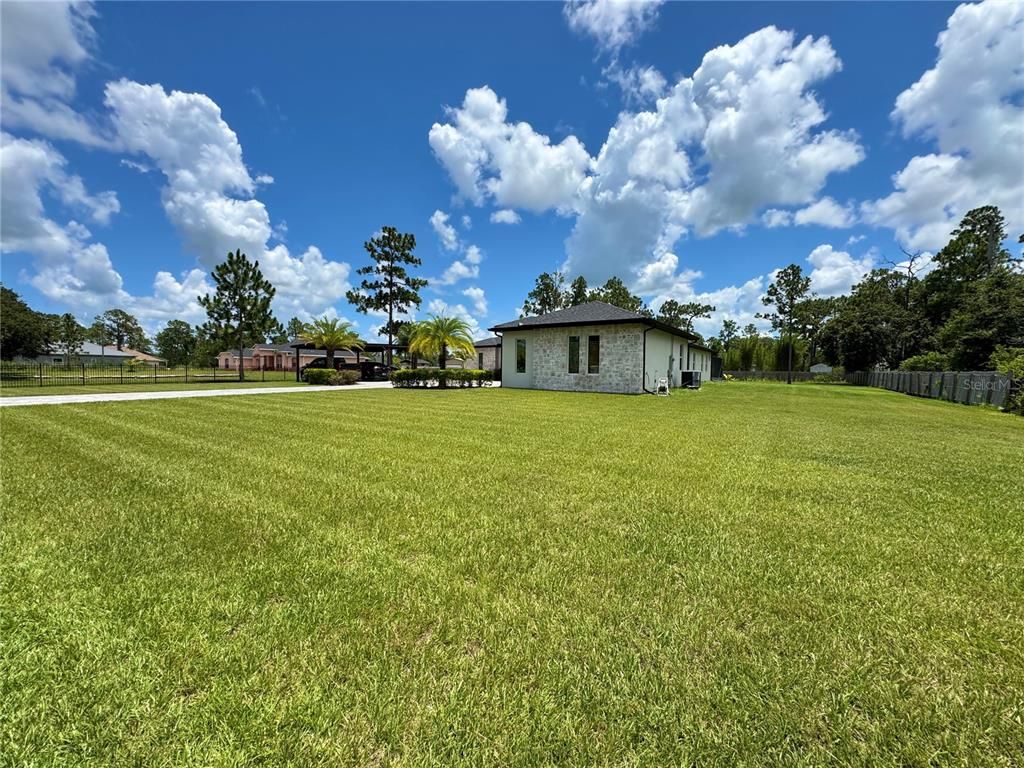 Backyard, Exterior