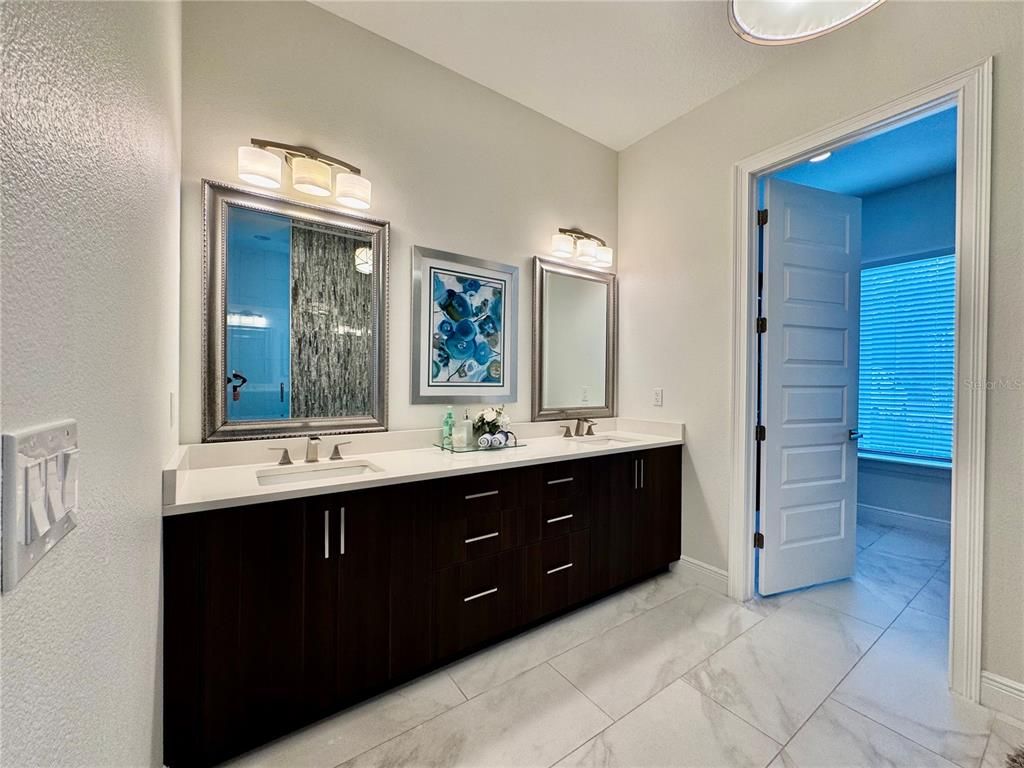 Bathroom, Dual Sink Vanities, Interior, Marble
