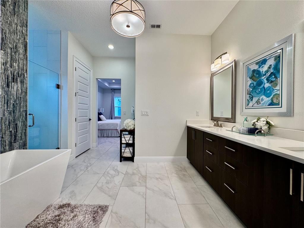 Bathroom, Dual Sink Vanities, Free Standing Baths, Interior, Marble, Recessed Lighting