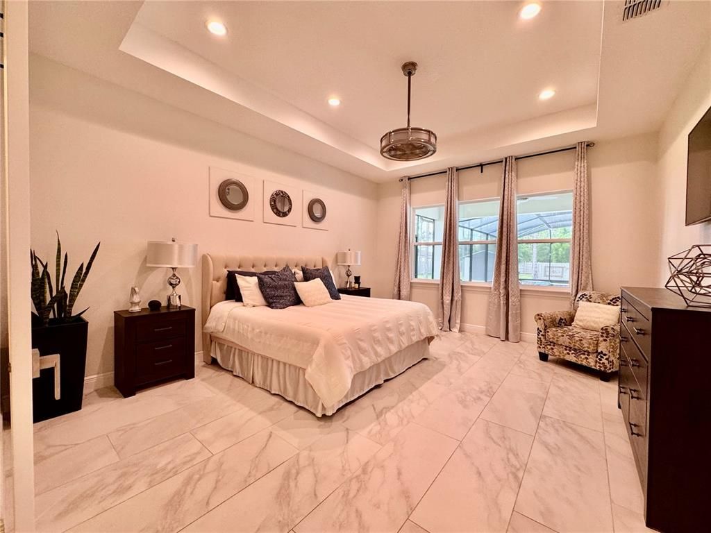 Bedroom, Interior, Marble, Recessed Lighting