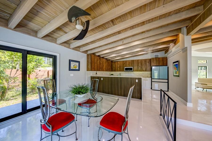 Dining room, Interior, Kitchen, Wooden Beams, Wooden Ceilings