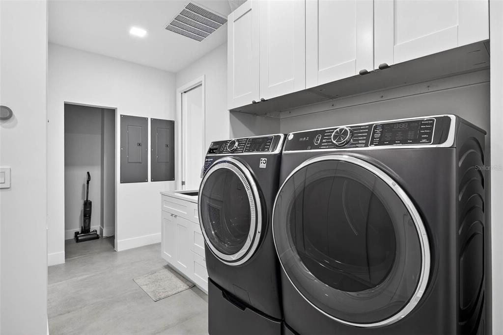 Interior, Recessed Lighting, Washer
