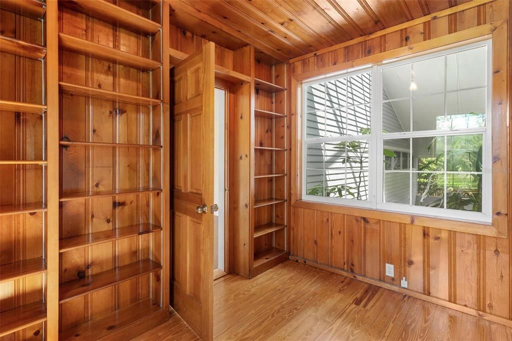 Empty room, Interior, Wooden Ceilings, Wood Texture Flooring, Wooden Walls