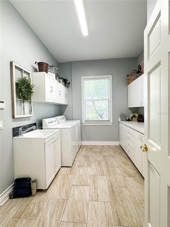Interior, Recessed Lighting, Washer