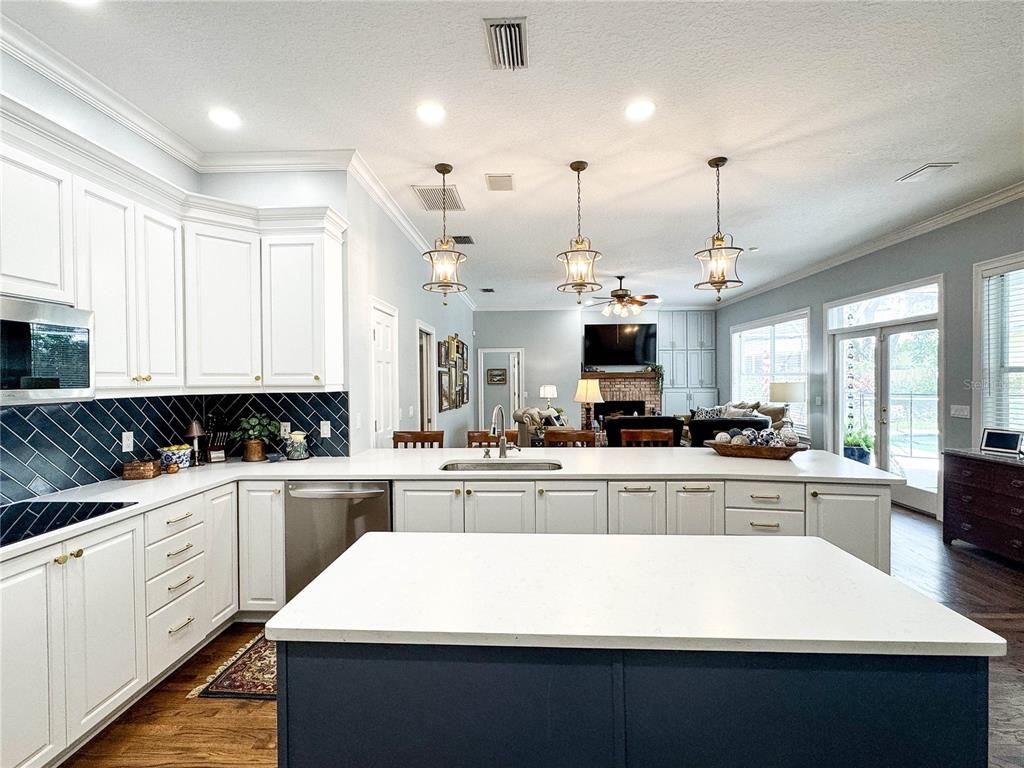 Fireplace, Interior, Kitchen, Pendant Lights, Recessed Lighting, Wood Texture Flooring