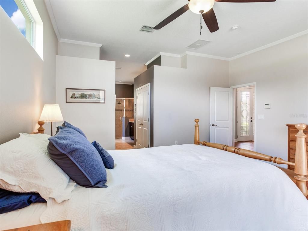 Bedroom, Interior, Recessed Lighting