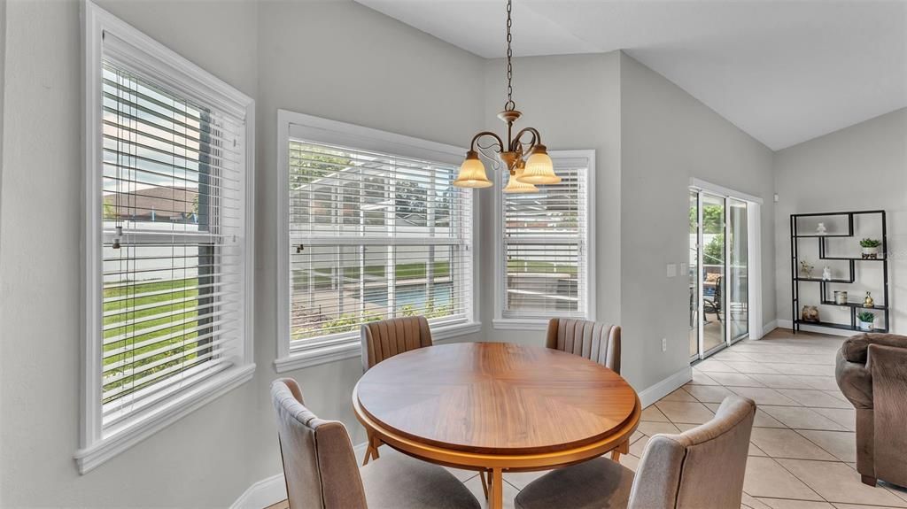 Dining room, Interior, Pendant Lights