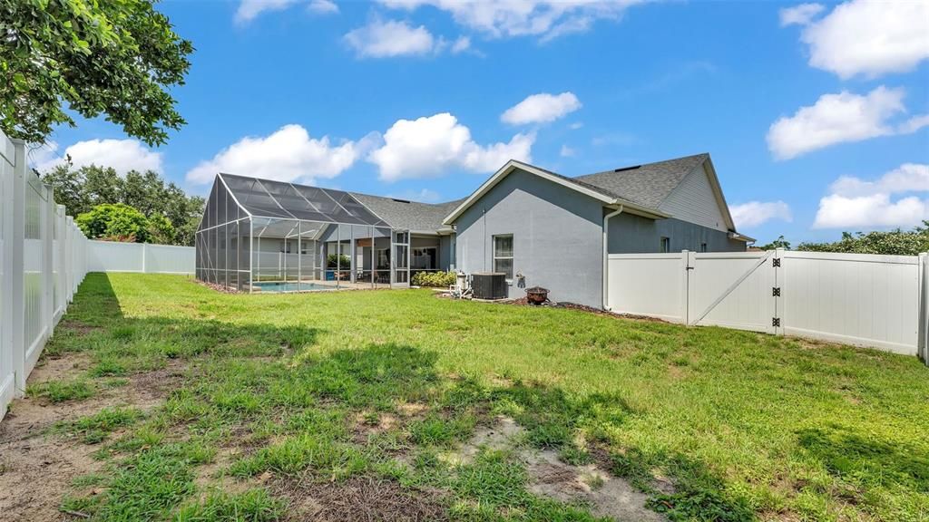 Backyard, Exterior