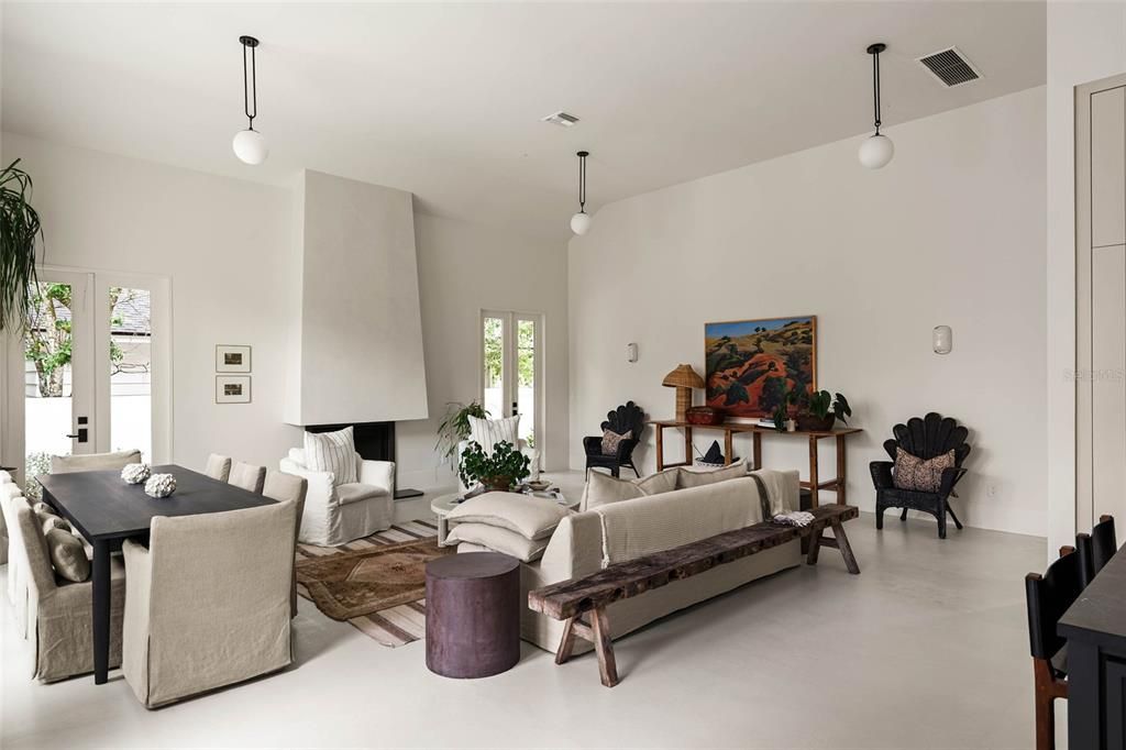 Dining room, Interior, Living room, Pendant Lights