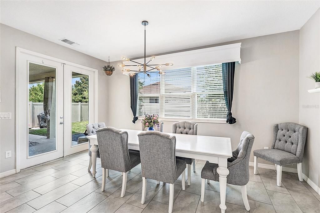 Dining room, Interior, Pendant Lights