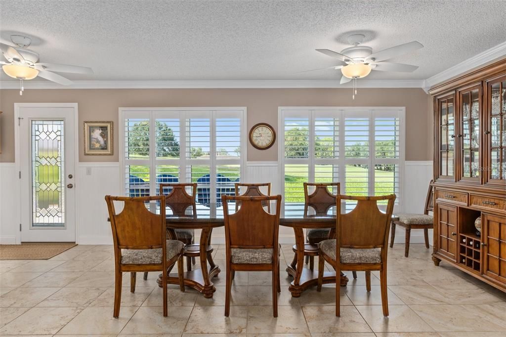 Dining room, Interior