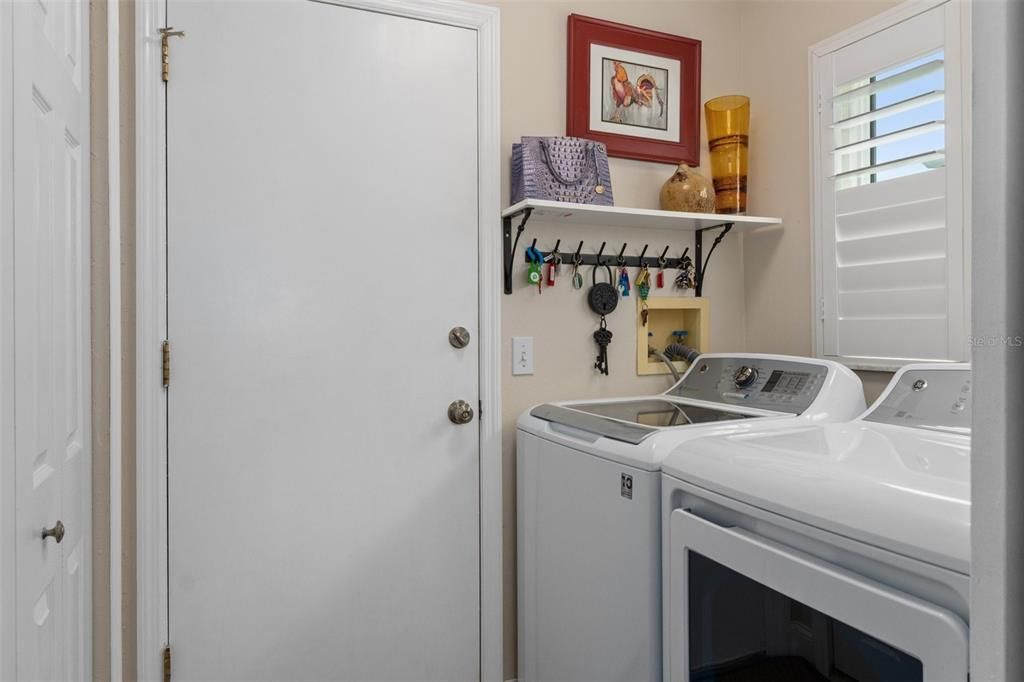 Interior, Washer