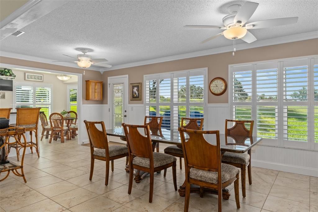 Dining room, Interior