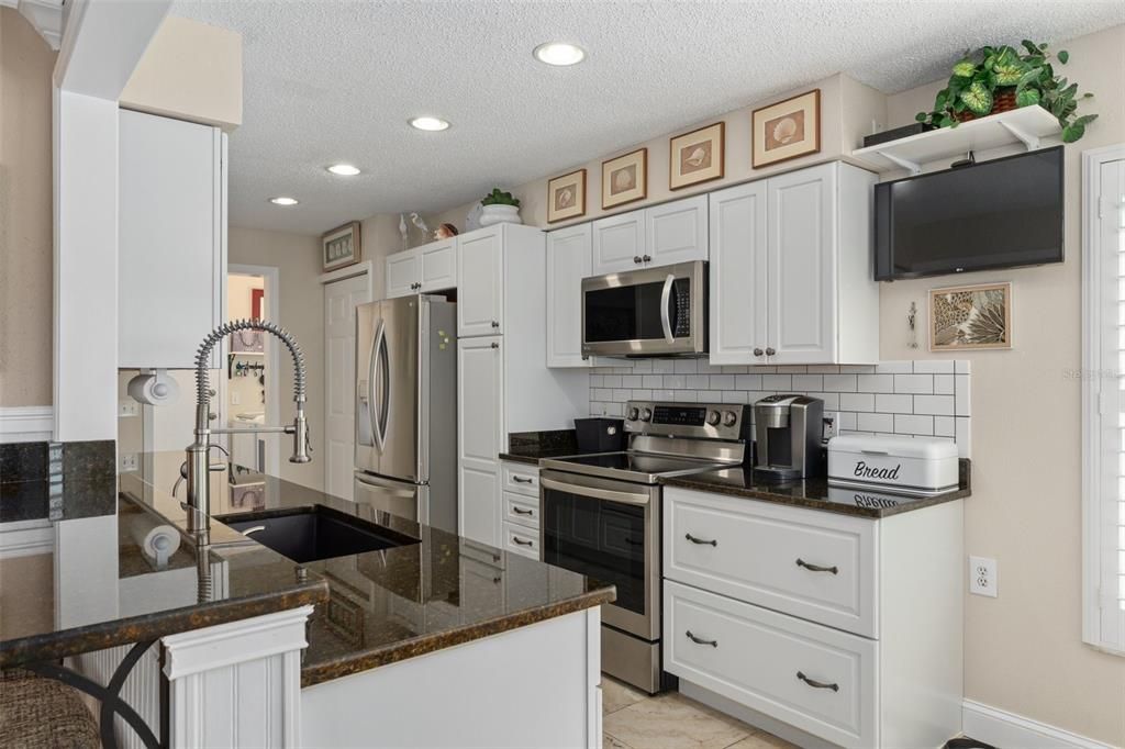 Interior, Kitchen, Recessed Lighting