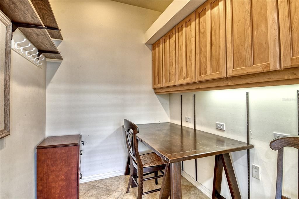 Dining room, Interior
