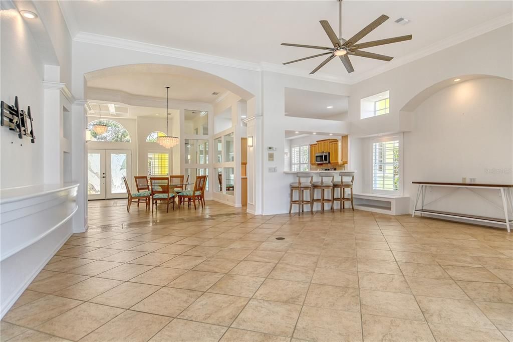 Chandelier, Dining room, Interior, Pendant Lights, Recessed Lighting