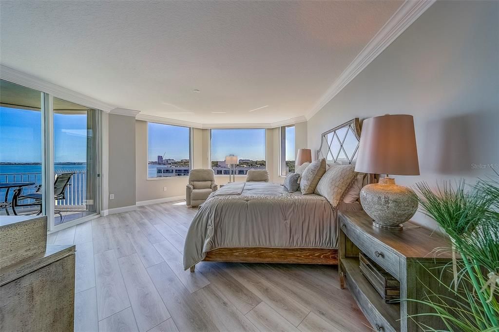 Bedroom, Interior, Water, Wood Texture Flooring
