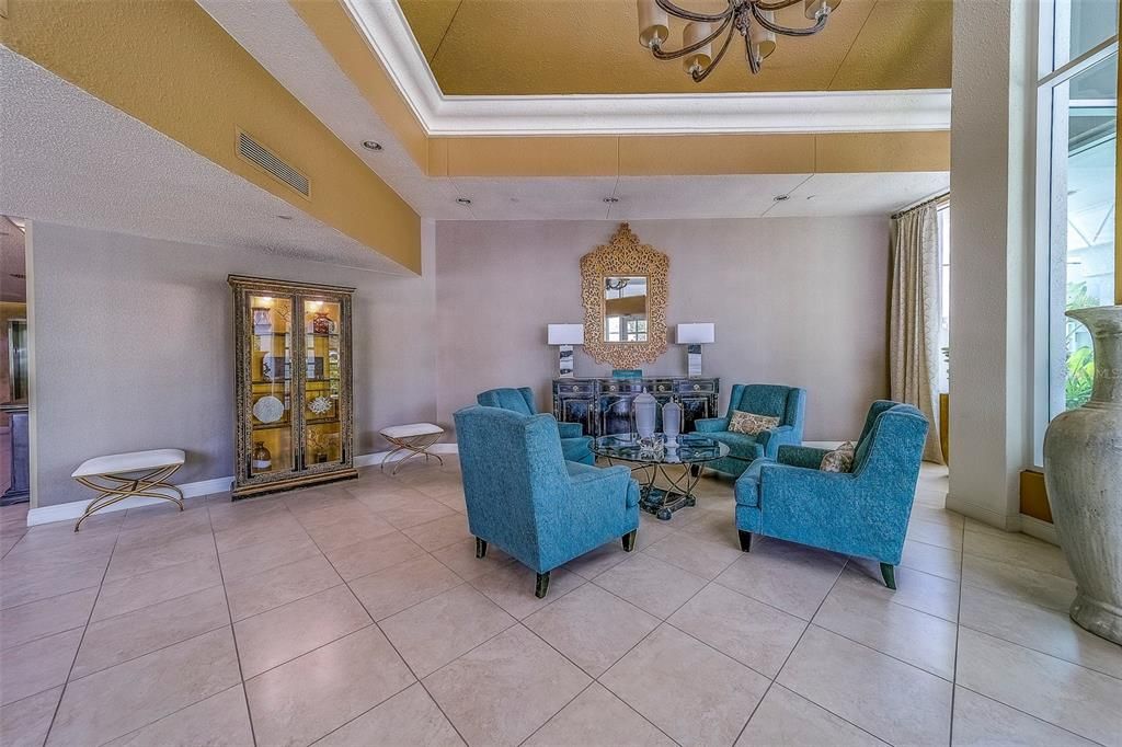 Chandelier, Interior, Living room