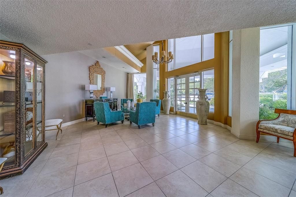 Chandelier, Interior, Living room