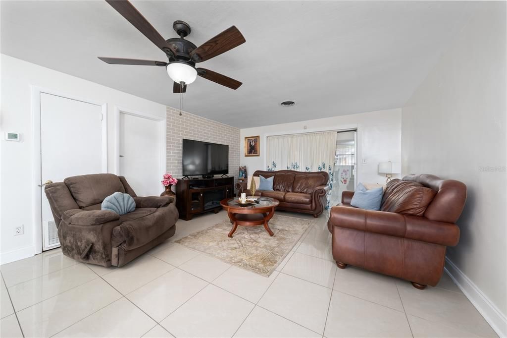 Interior, Living room