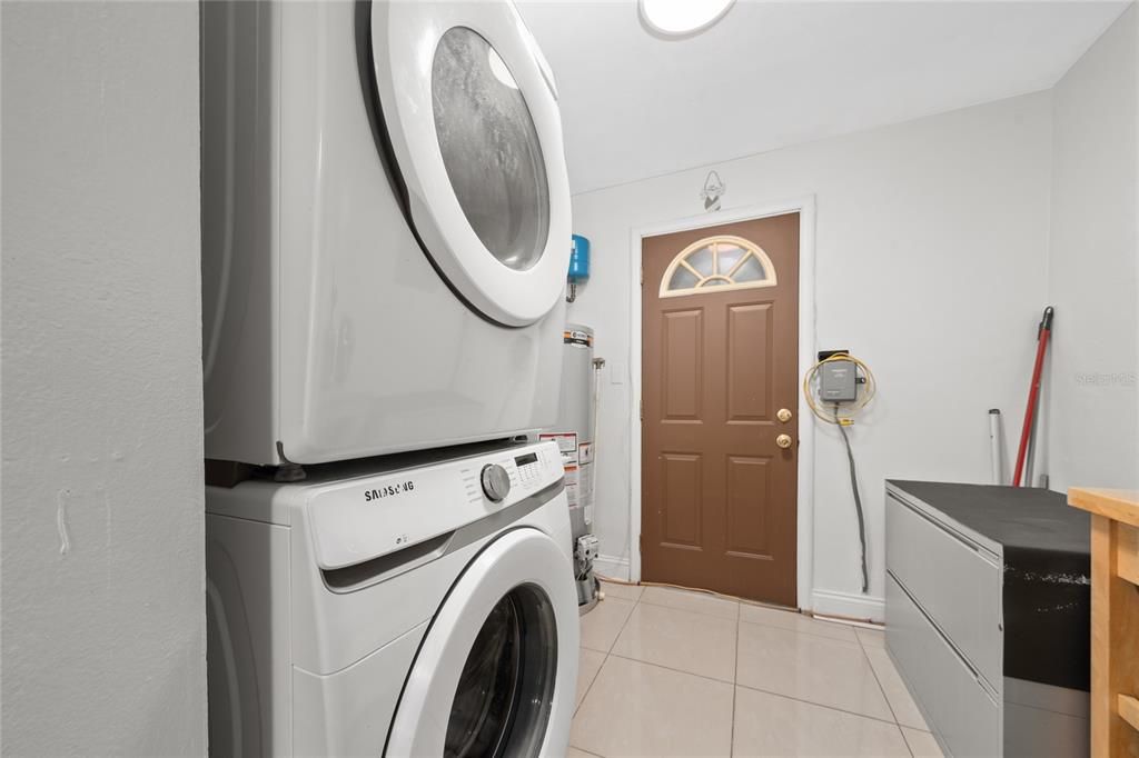 Interior, Recessed Lighting, Washer