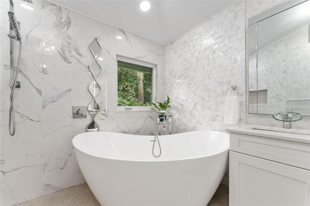 Bathroom, Free Standing Baths, Interior, Marble Walls, Recessed Lighting