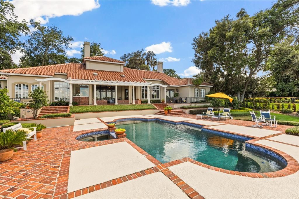 Exterior, Pool