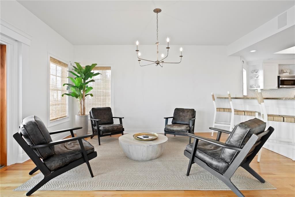 Chandelier, Dining room, Interior, Living room, Recessed Lighting, Wood Texture Flooring