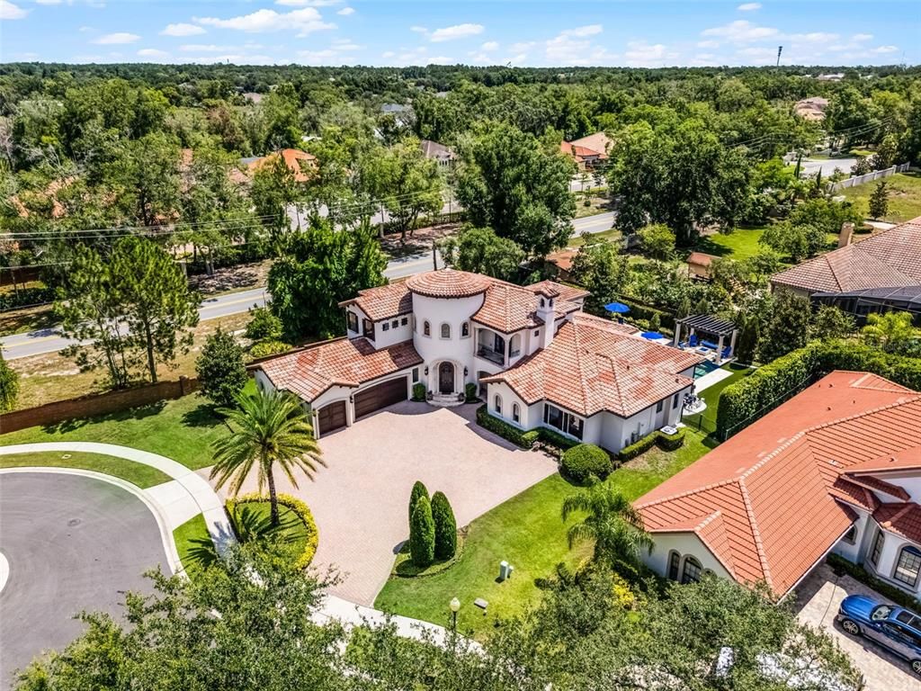 Exterior, Drone