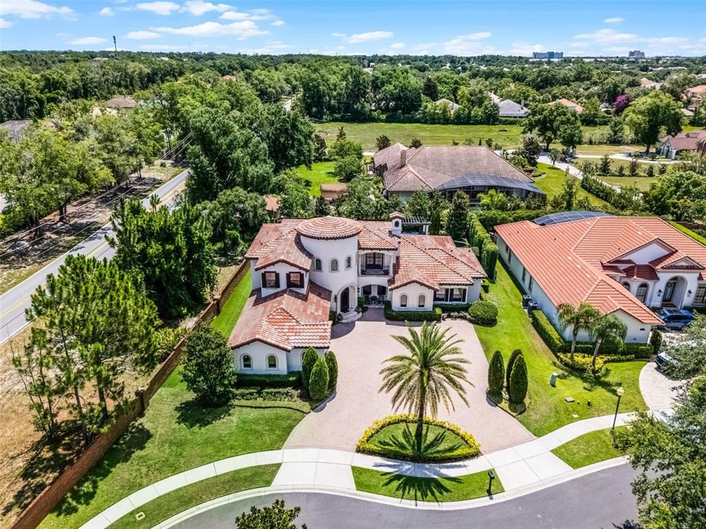 Exterior, Drone