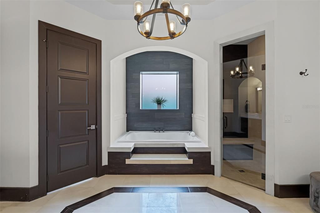 Bathroom, Interior, Pendant Lights