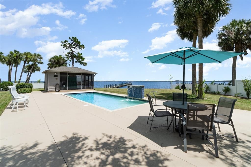 Exterior, Pool, Water