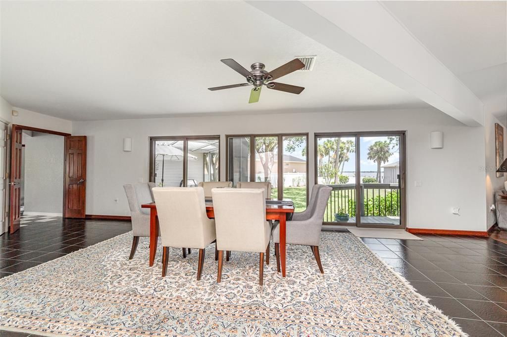 Dining room, Interior