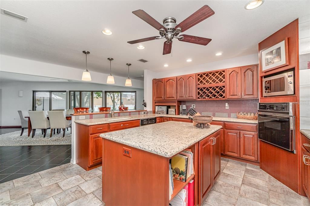Dining room, Interior, Kitchen, Pendant Lights, Recessed Lighting