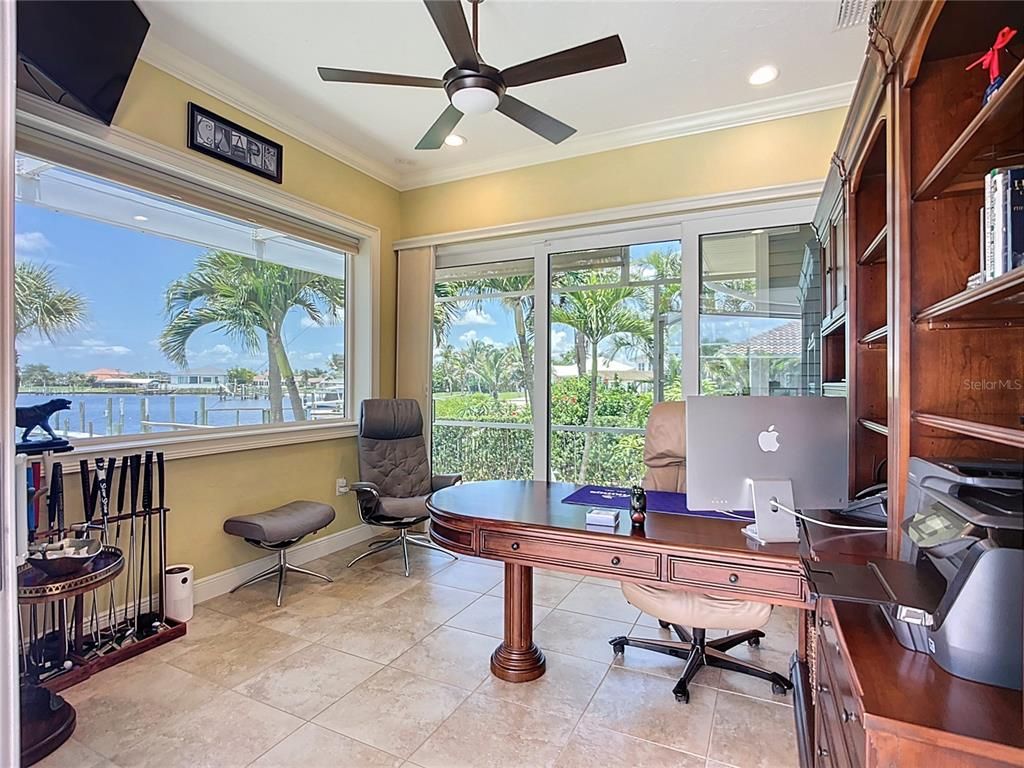 Home Office, Interior, Recessed Lighting, Water