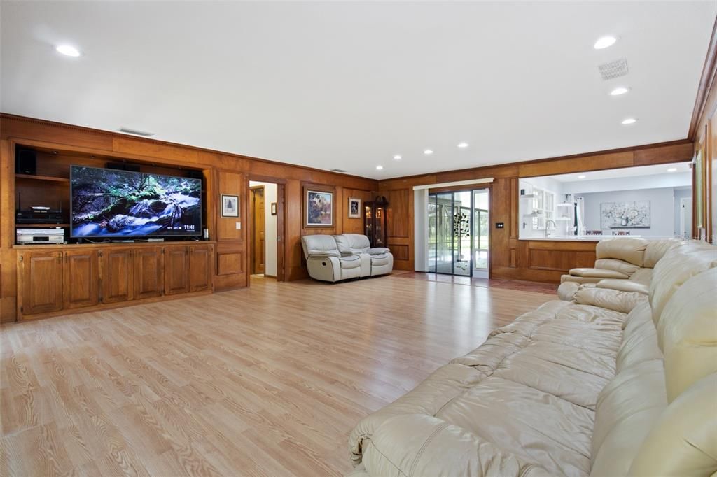 Interior, Living room, Recessed Lighting, Wood Texture Flooring, Wooden Walls