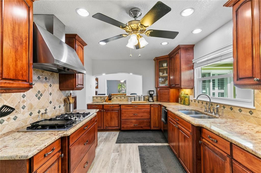 Interior, Kitchen, Recessed Lighting, Wood Texture Flooring