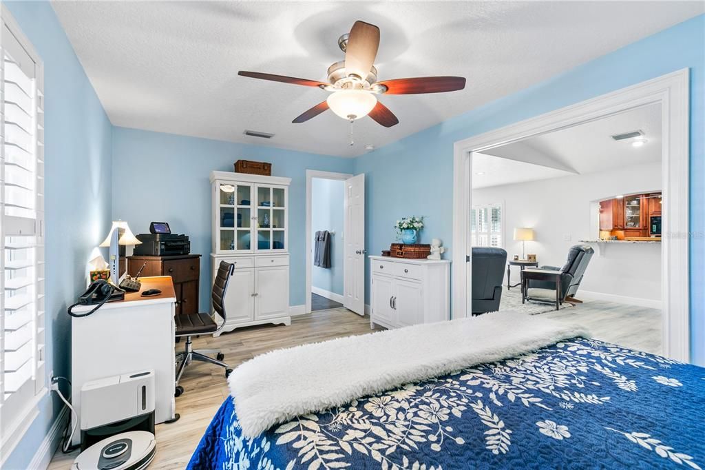 Bedroom, Home Office, Interior, Wood Texture Flooring