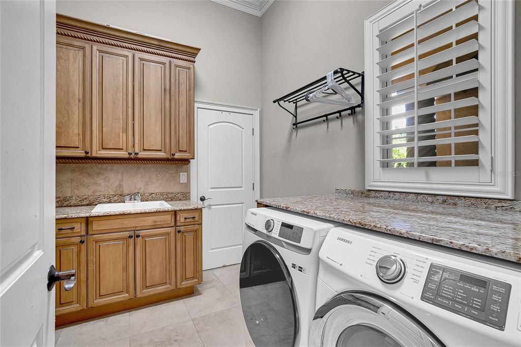 Interior, Washer