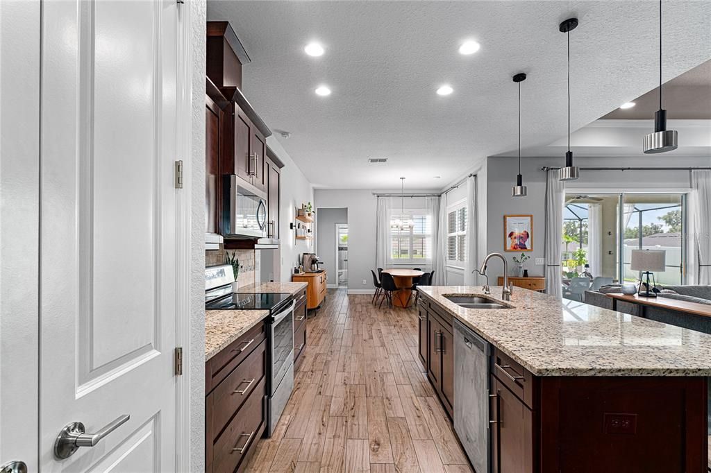 Dining room, Interior, Kitchen, Pendant Lights, Recessed Lighting, Wood Texture Flooring