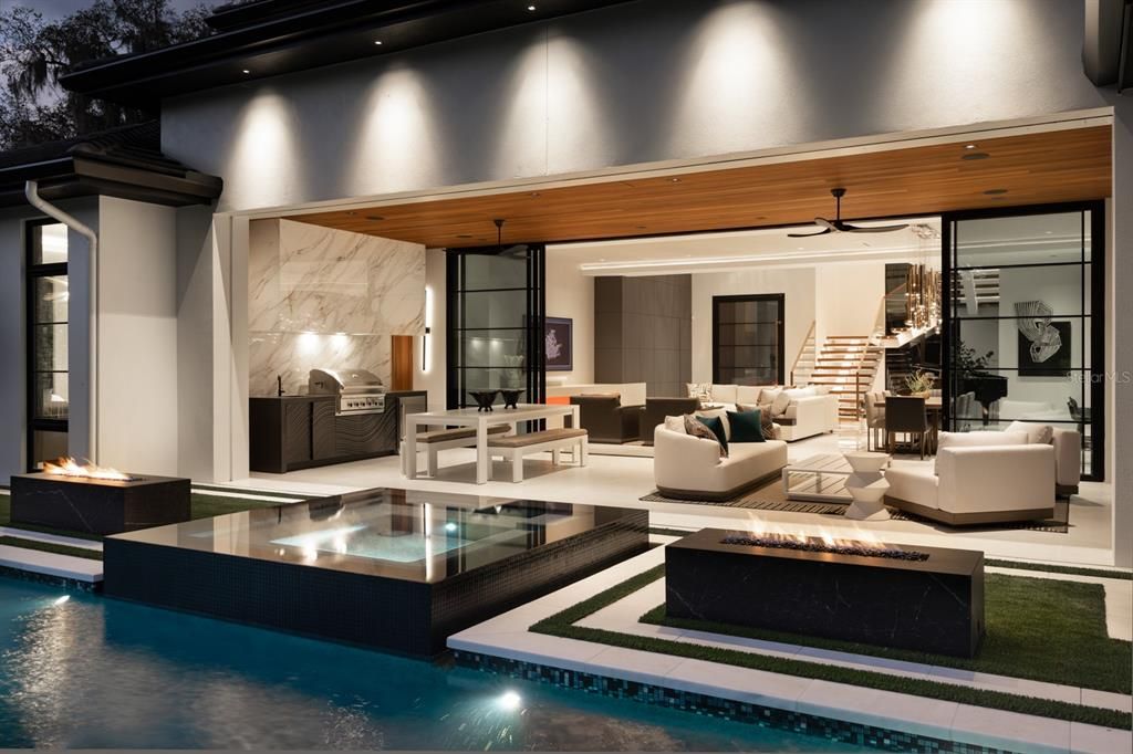 Exterior, Interior, Pool