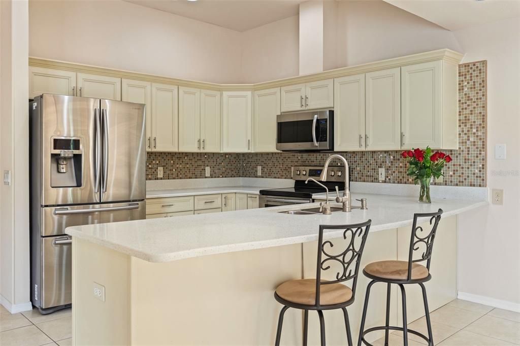 Interior, Kitchen, Stainless Steel Appliances