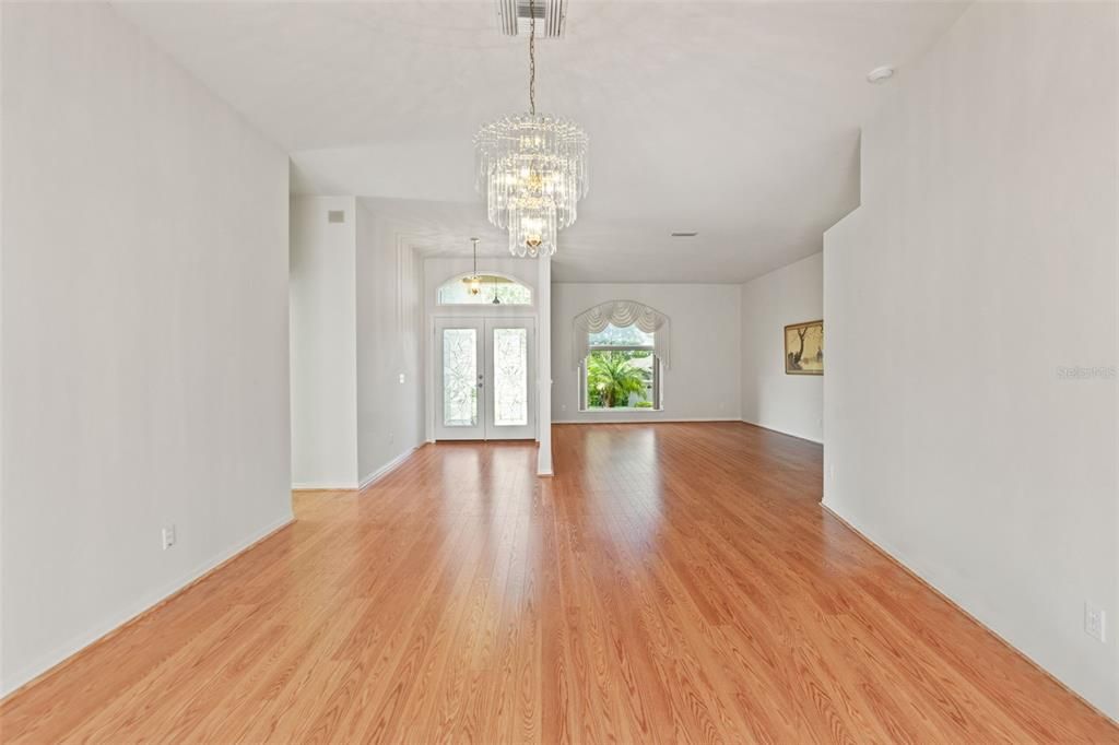 Chandelier, Empty room, Interior, Wood Texture Flooring