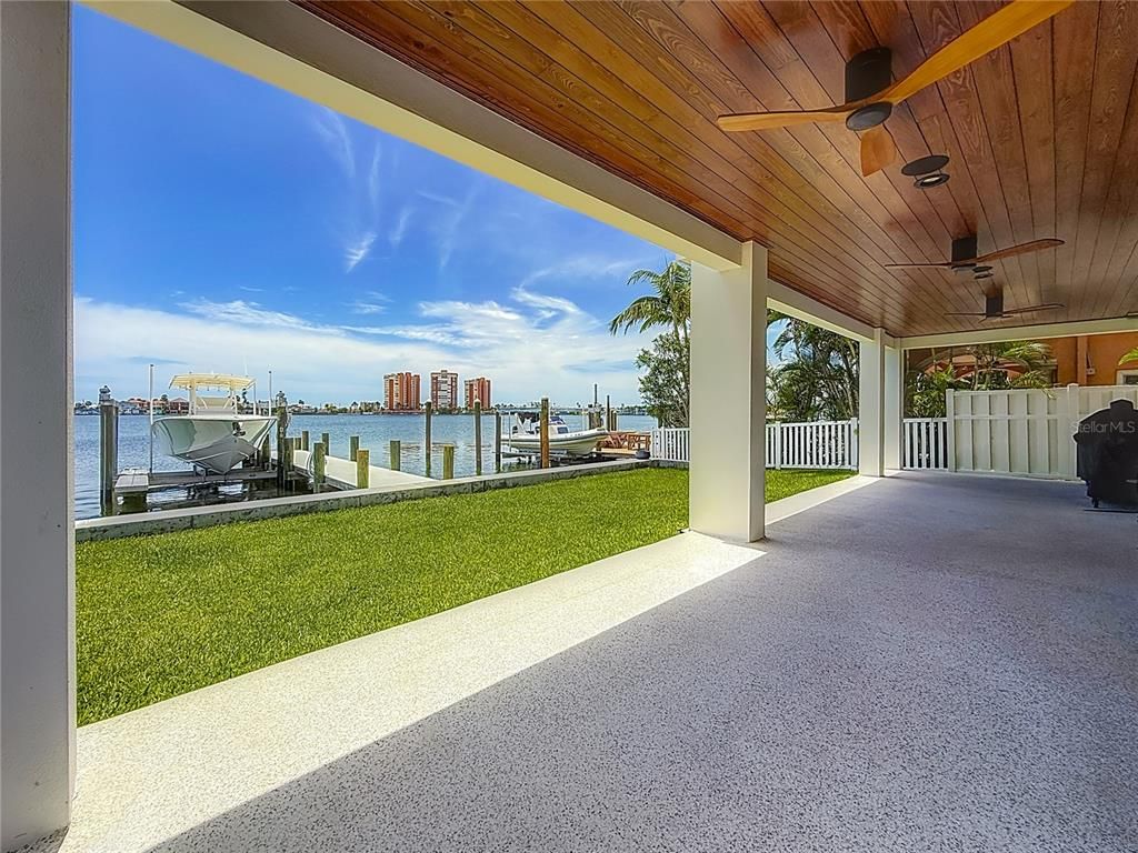 Backyard, Exterior, Water
