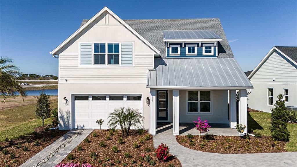 Attached, Exterior, Facade, Farmhouse
