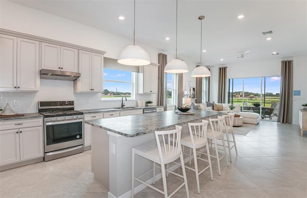 Interior, Kitchen, Living room, Pendant Lights, Recessed Lighting, Stainless Steel Appliances