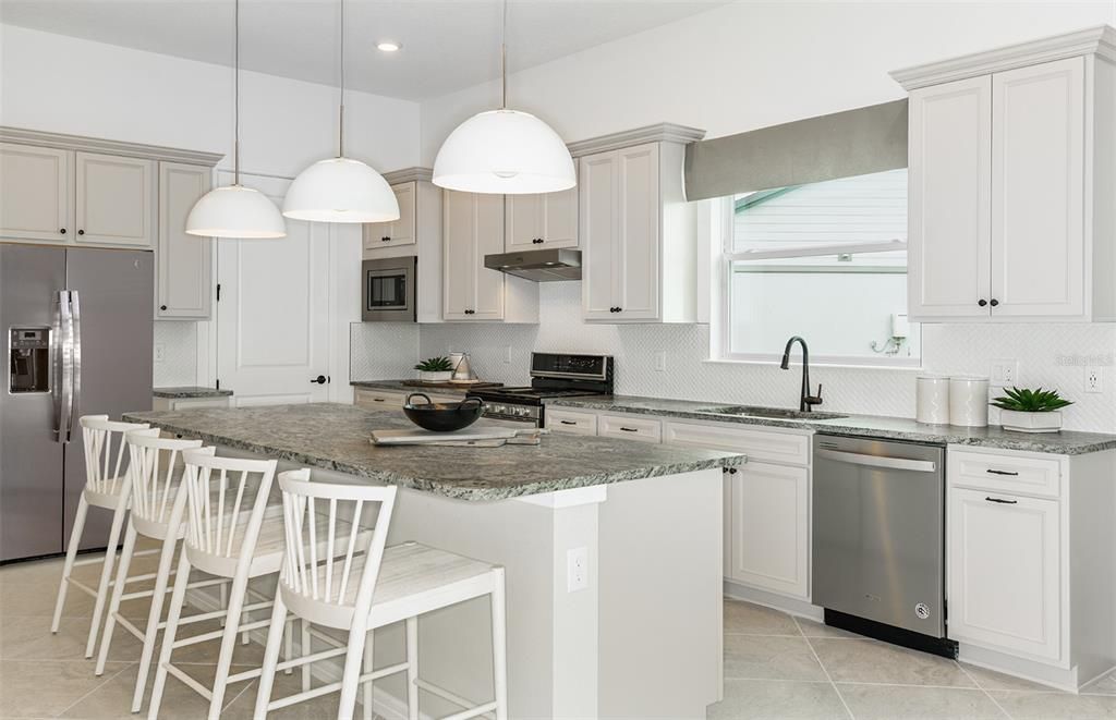 Interior, Kitchen, Pendant Lights, Recessed Lighting, Stainless Steel Appliances