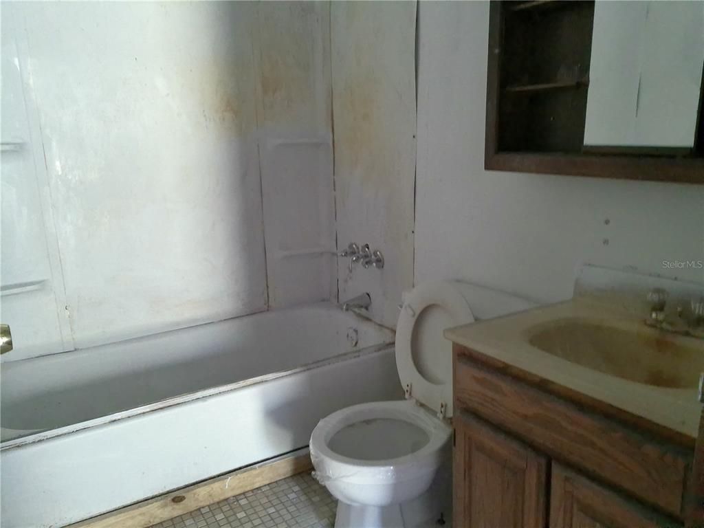 Bathroom, Interior
