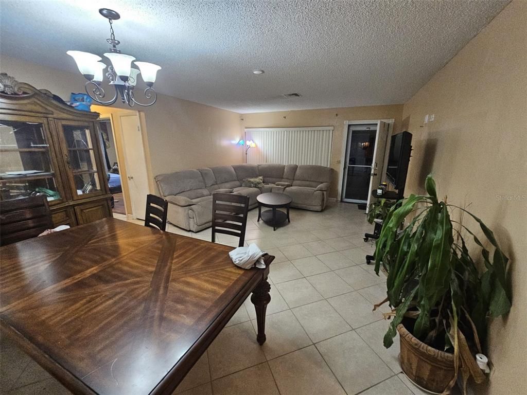 Chandelier, Dining room, Interior, Living room