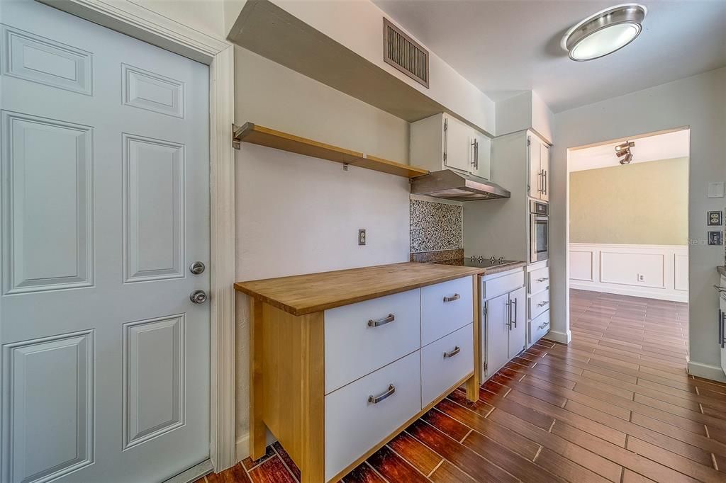 Interior, Kitchen, Wood Texture Flooring